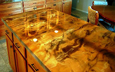 Epoxy counter tops are made up of two different and separate components an epoxy resin and an epoxy hardener. The epoxy resin component is usually light and almost a clear color - for the most part, it's odor free. The epoxy hardeners are usually dark and have an 'ammonia-like' smell.